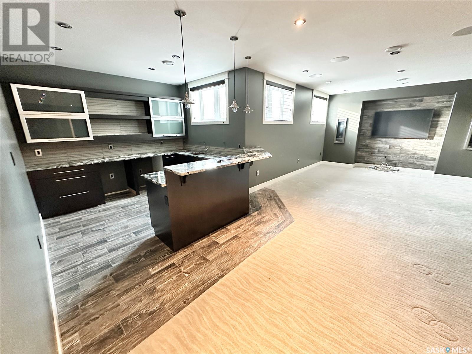 837 Johnston Drive, Weyburn, Saskatchewan  S4H 3M5 - Photo 33 - SK993861