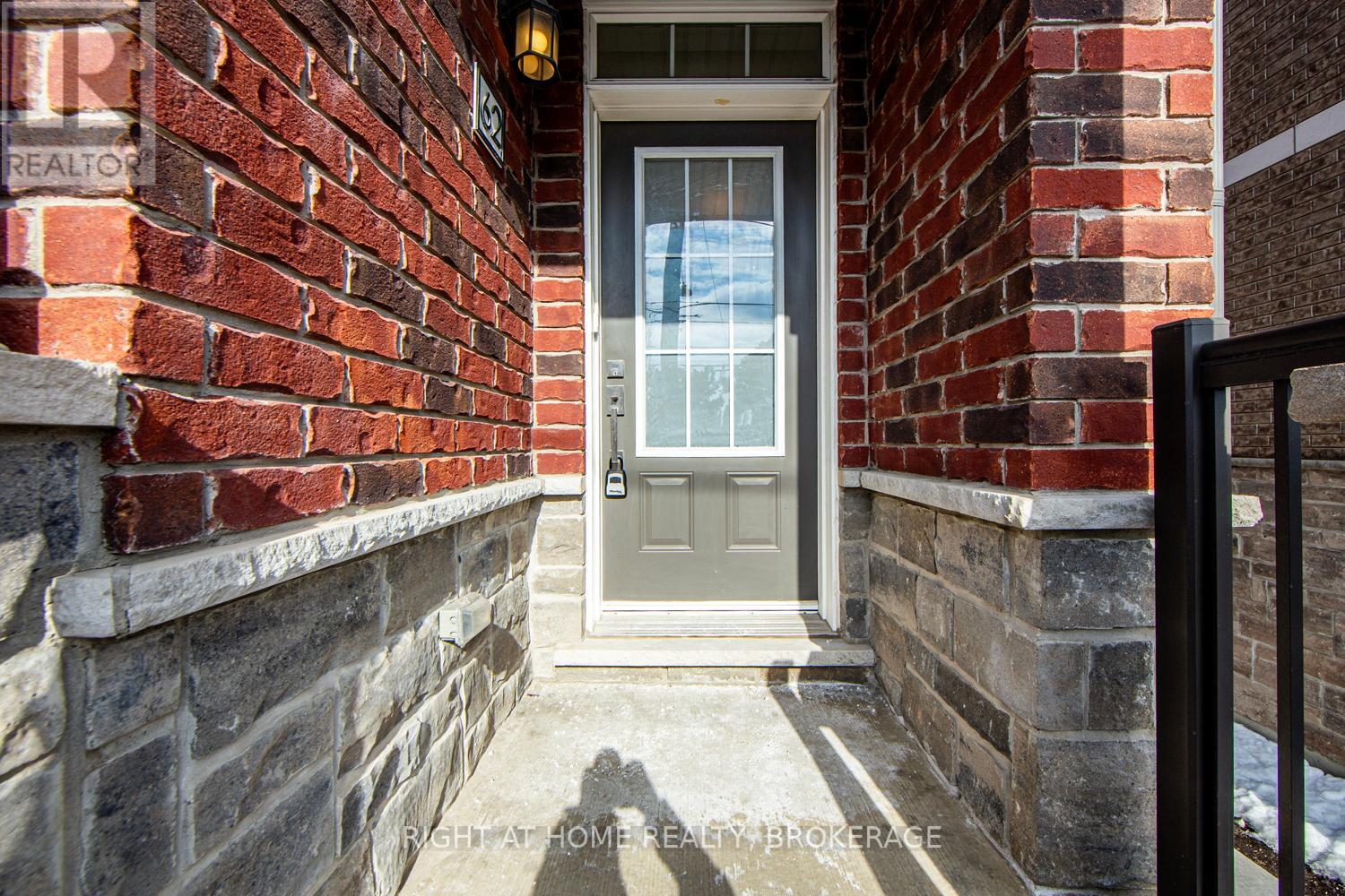62 - 445 Ontario St Street S, Milton, Ontario  L9T 9K4 - Photo 3 - W12099899