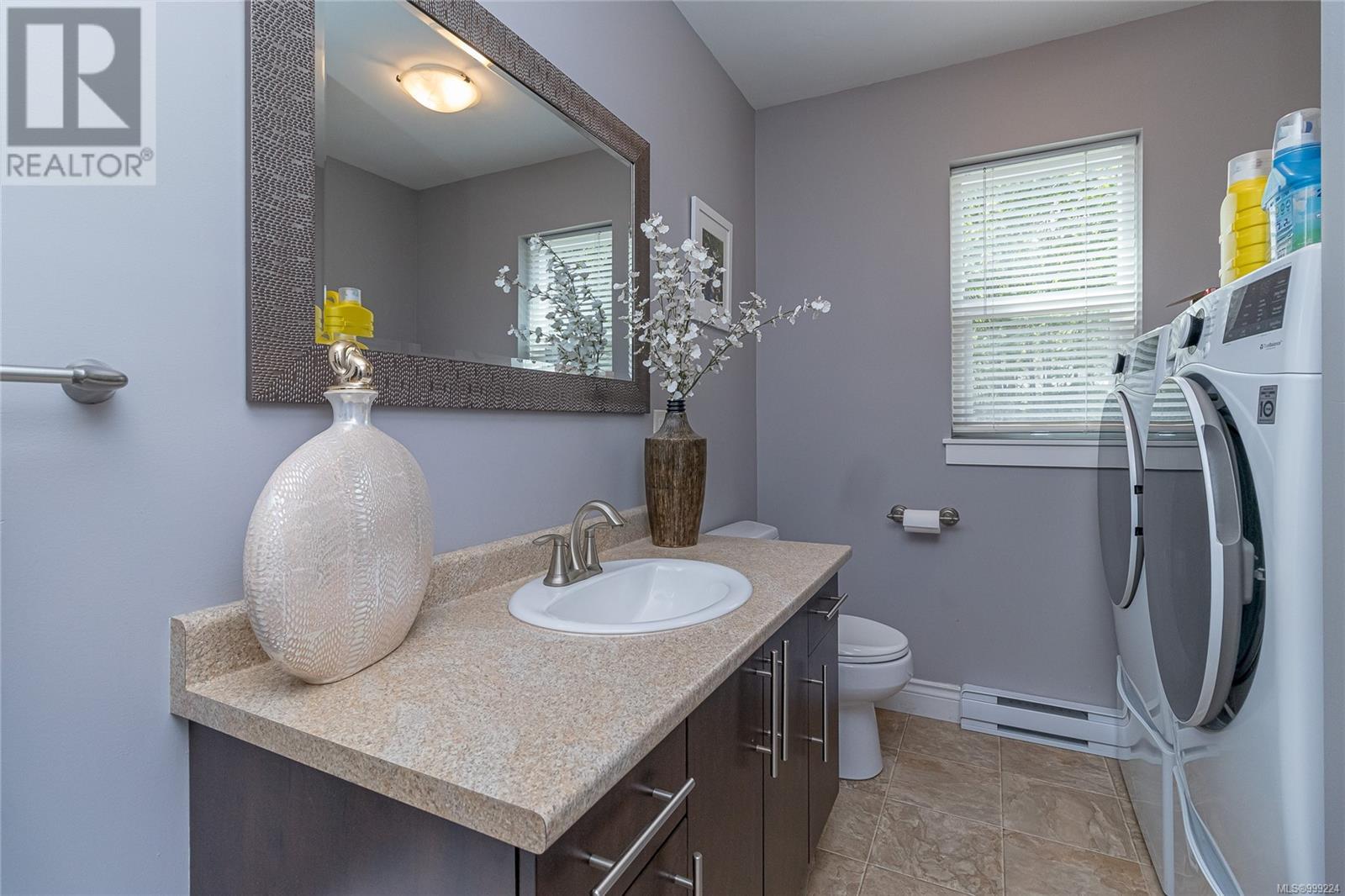 6716 Wall St, Honeymoon Bay, British Columbia  V0R 1Y0 - Photo 39 - 999224