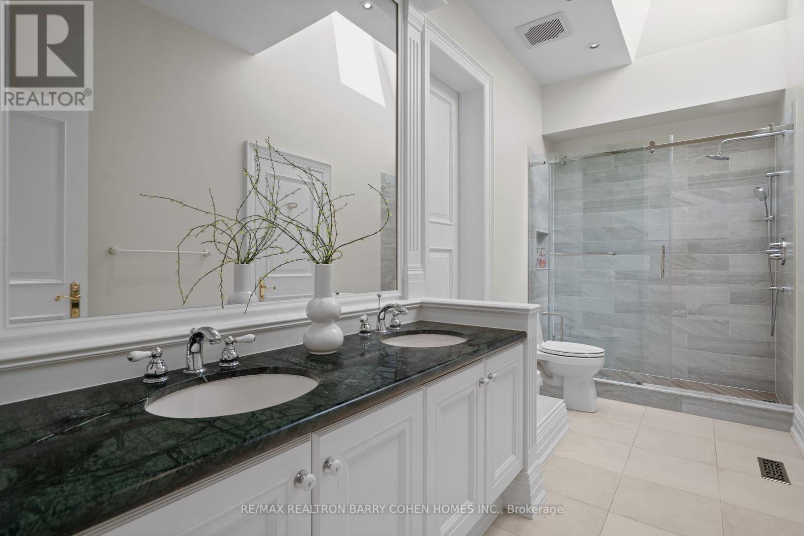267 St Leonards Avenue, Toronto, Ontario  M4N 1K9 - Photo 31 - C12135015