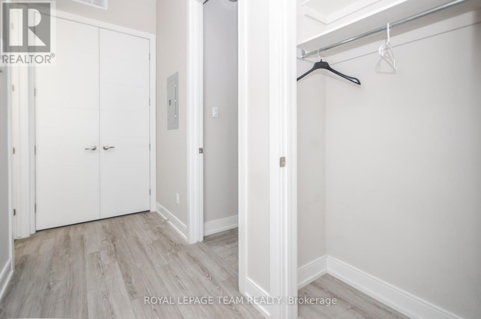 81 Norman Street, Ottawa, Ontario  K1S 3K3 - Photo 9 - X12135406
