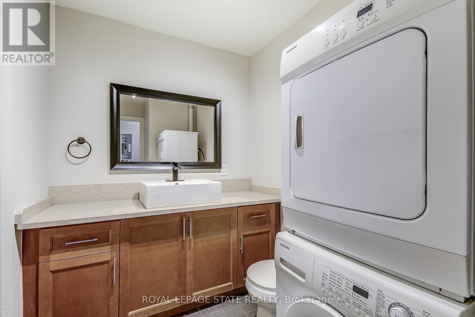 110 - 80 King William Street, Hamilton, Ontario  L8R 0A1 - Photo 24 - X12116880