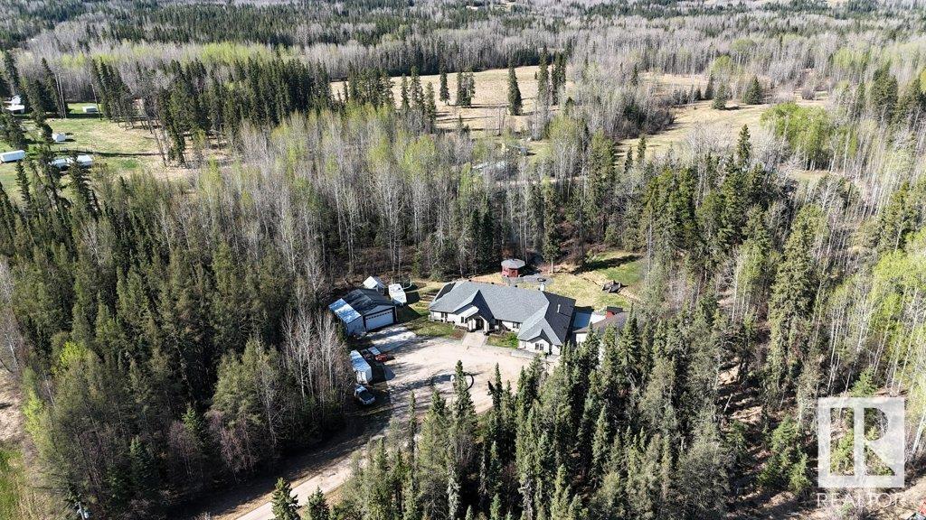 Property at 590072 Rge Rd 113 A image 4