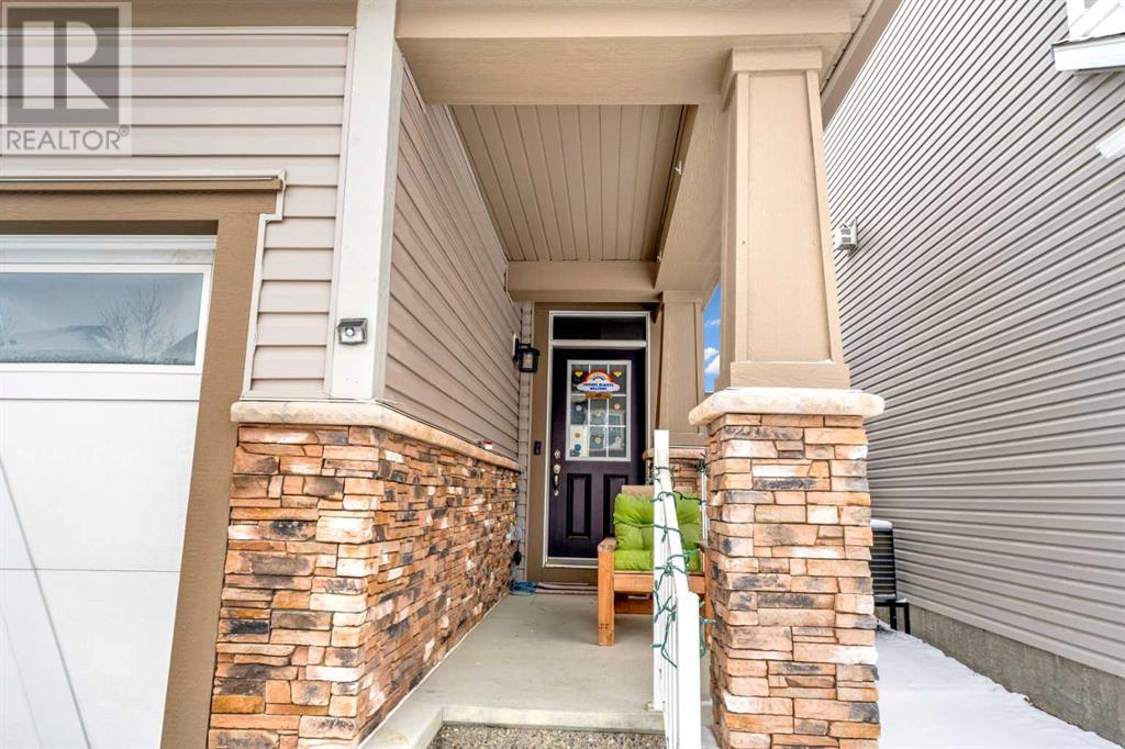 Property at 226 Carrington Circle NW image 4