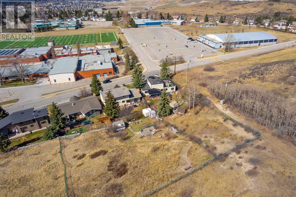 508 Fourth Avenue N, Cochrane, Alberta  T4C 1E5 - Photo 39 - A2215201
