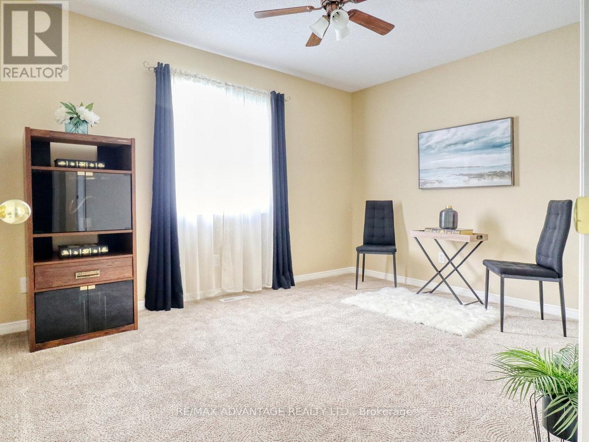 14 - 100 Stroud Crescent, London South, Ontario  N6E 4A1 - Photo 15 - X12135444