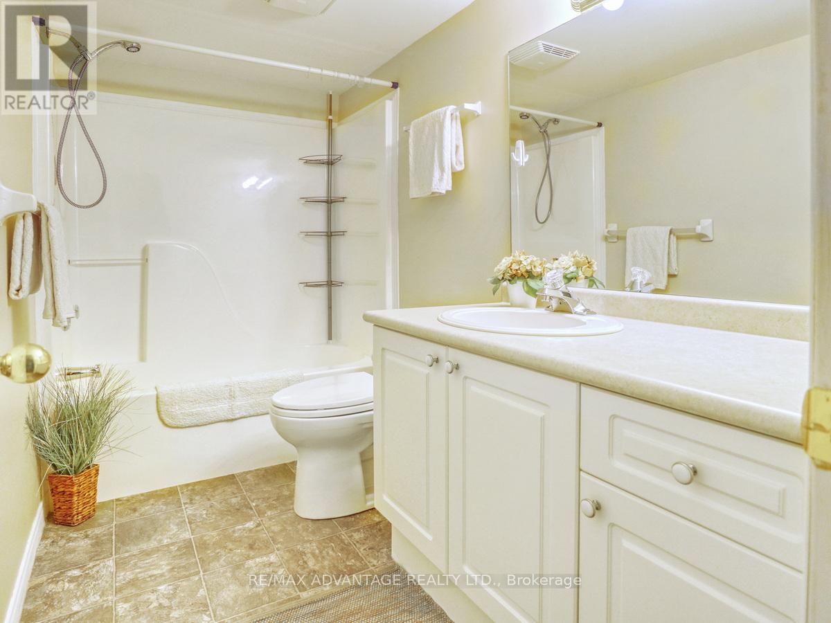 14 - 100 Stroud Crescent, London South, Ontario  N6E 4A1 - Photo 19 - X12135444