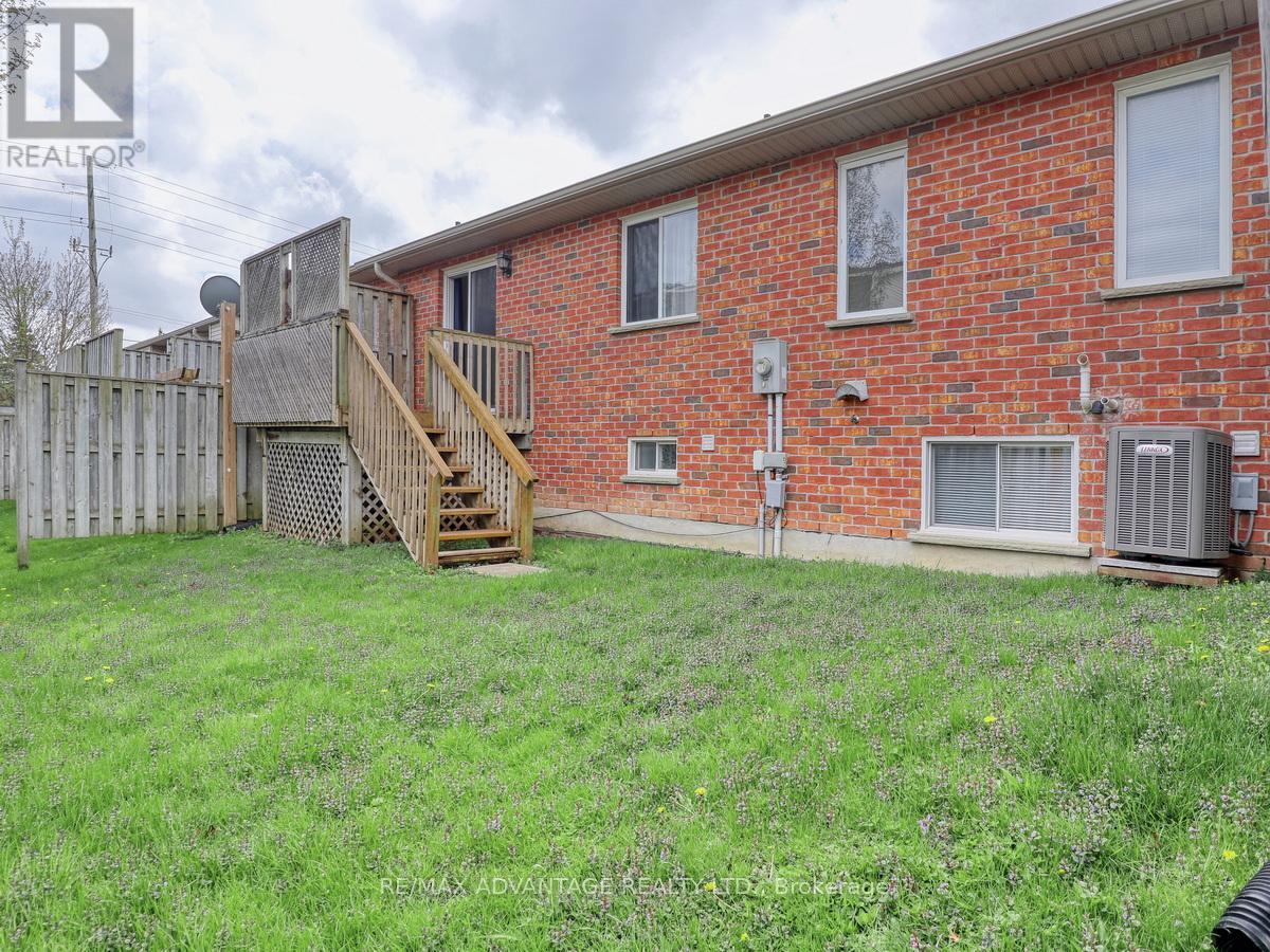 Property at 14 - 100 STROUD CRESCENT image 2