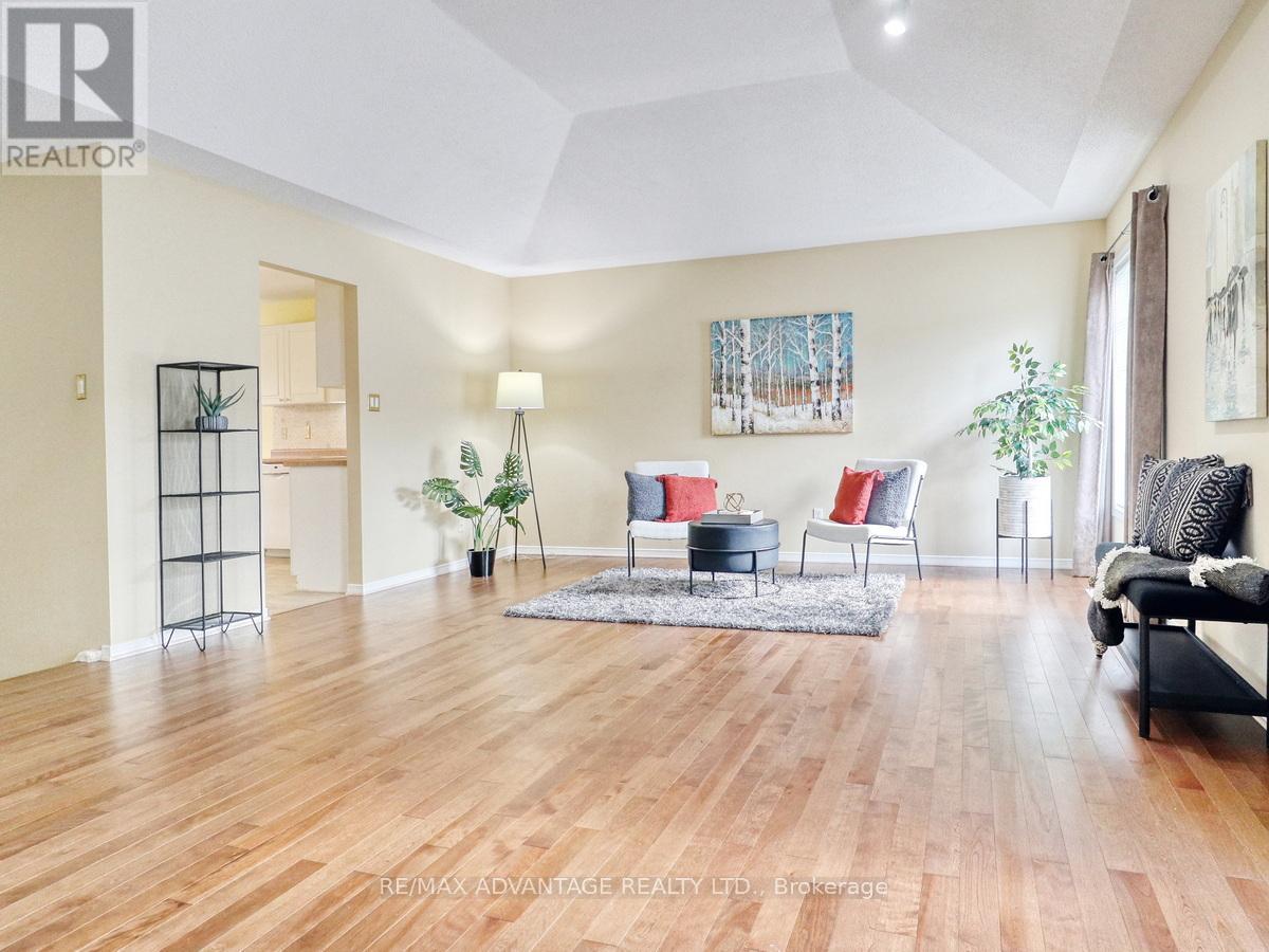 14 - 100 Stroud Crescent, London South, Ontario  N6E 4A1 - Photo 6 - X12135444