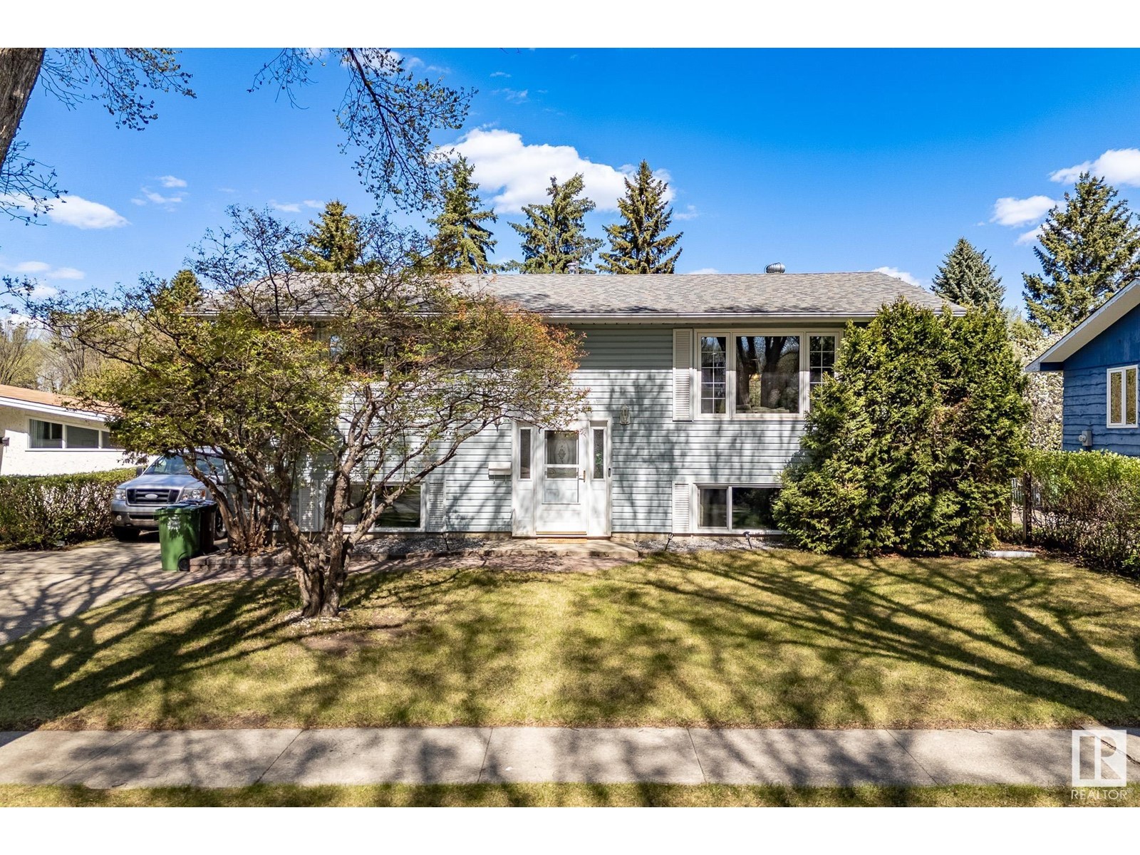 31 Fleetwood CR, st. albert, Alberta
