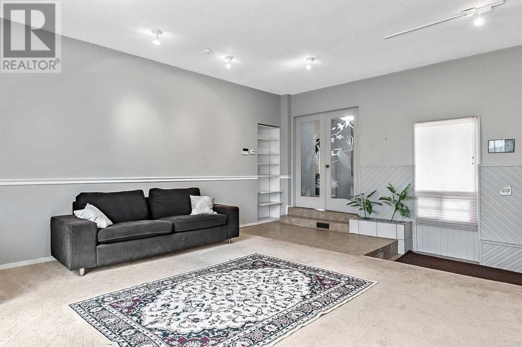 583 Woodpark Crescent Sw, Calgary, Alberta  T2W 2S1 - Photo 19 - A2218873