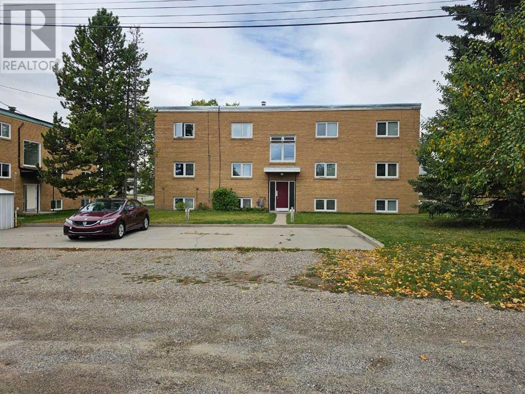 1-6, 2312 22 Street Nw, Calgary, Alberta  T2M 3W4 - Photo 2 - A2219394