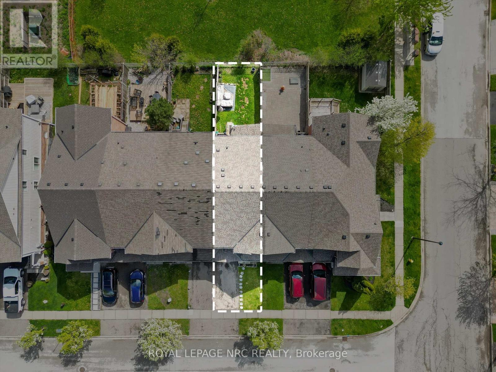 Property at 6 MACKENZIE KING AVENUE image 4