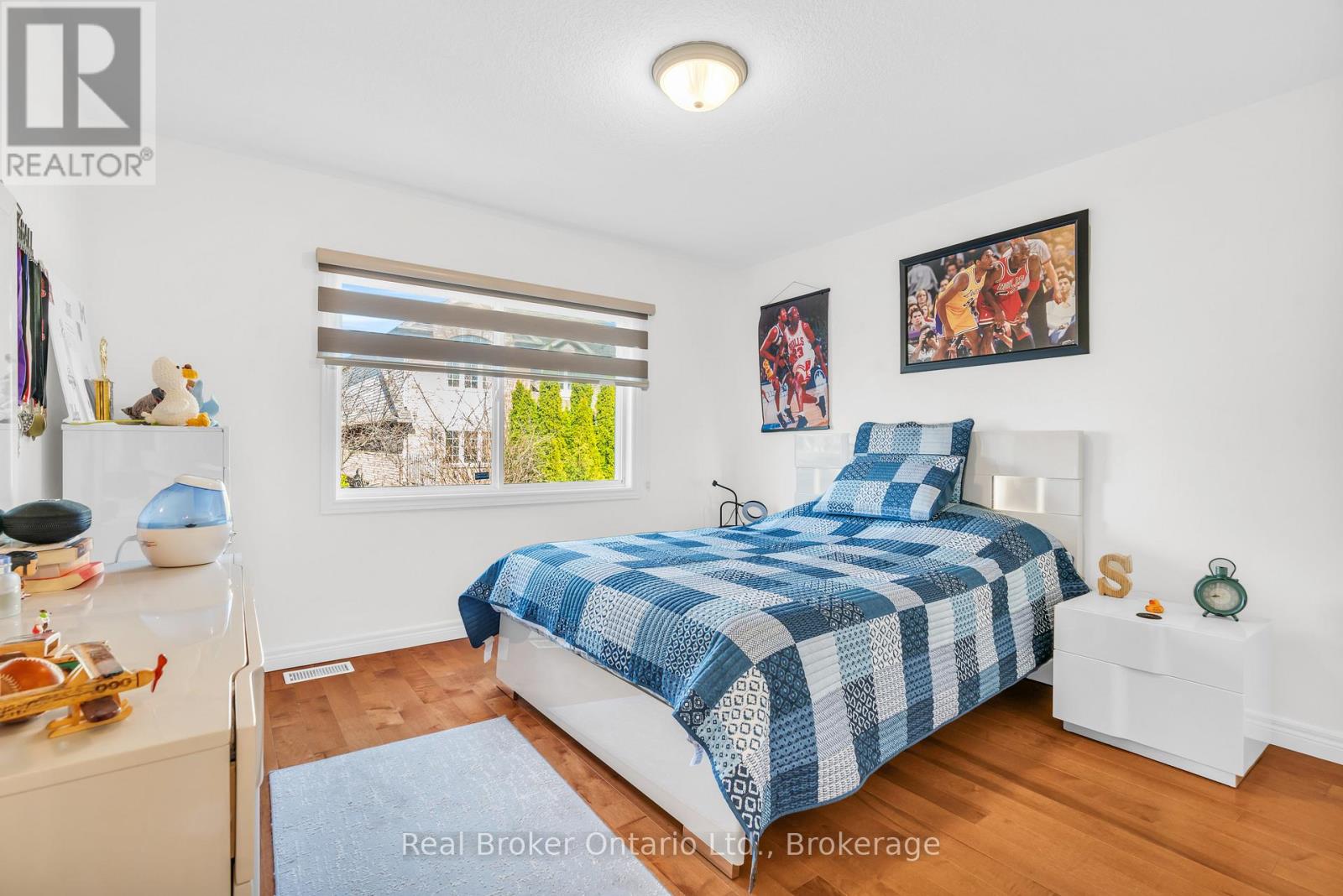 26 Sinclair Street, Guelph, Ontario  N1L 1R6 - Photo 18 - X12135445