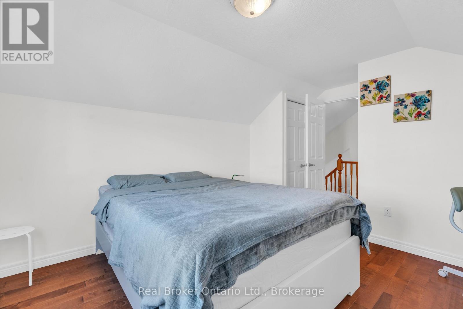 26 Sinclair Street, Guelph, Ontario  N1L 1R6 - Photo 26 - X12135445