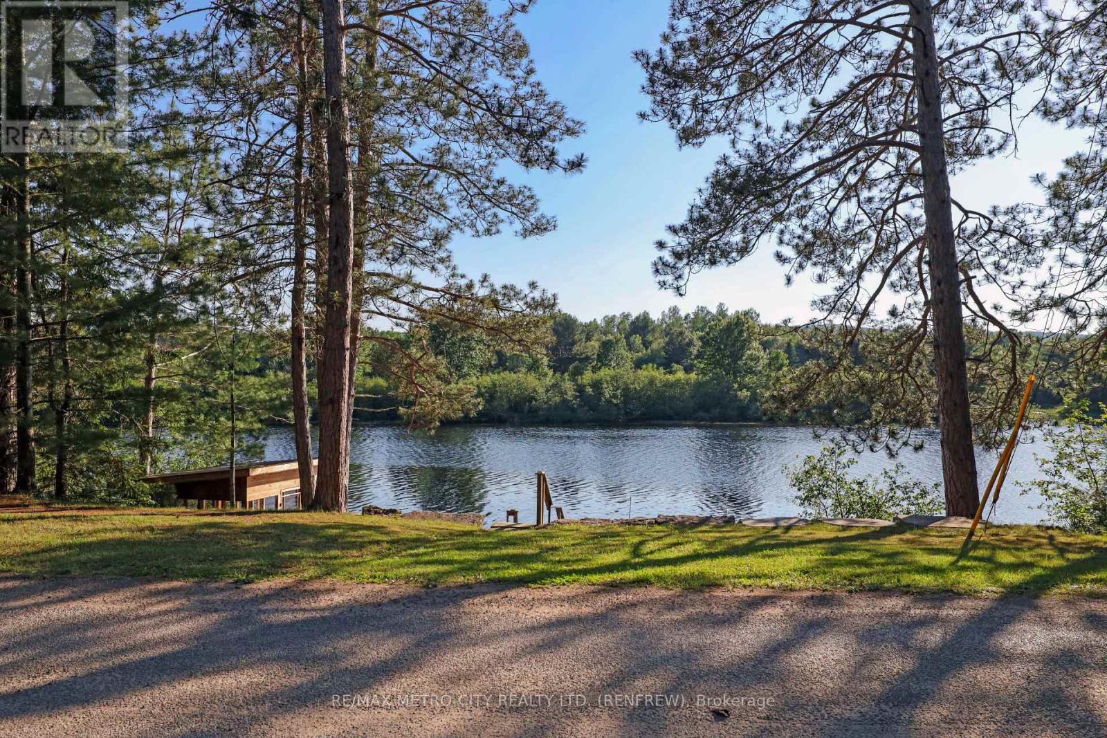 79 Flying Club Road, Greater Madawaska, Ontario  K0J 2R0 - Photo 2 - X12135032