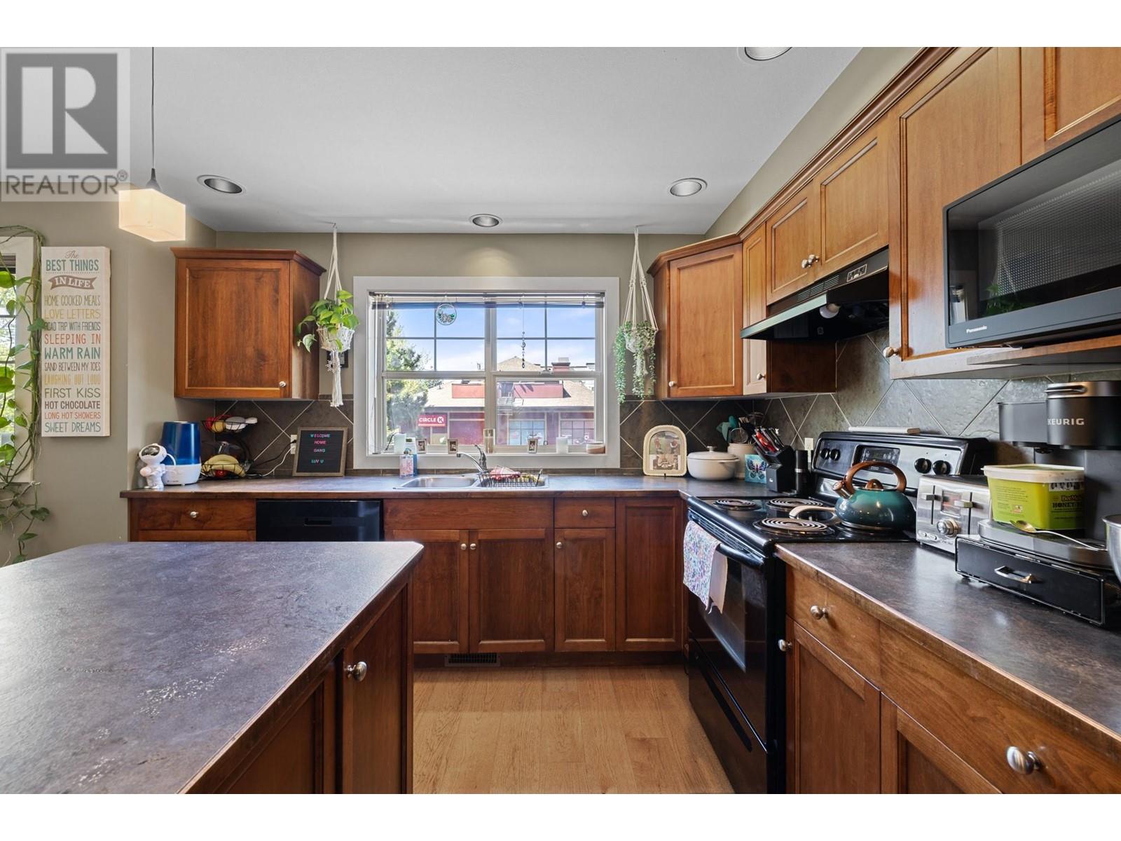 Property at 146 McCurdy Road Unit# 2 image 5