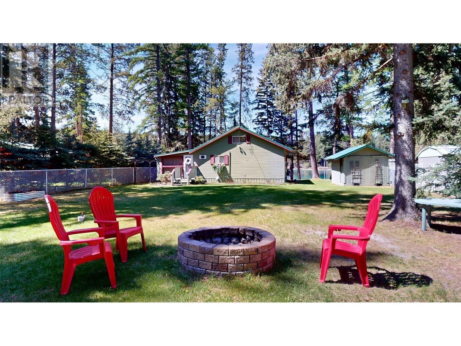 2401 Garbutts Lake Road, Fort Steele, British Columbia  V0B 2J0 - Photo 13 - 10346679