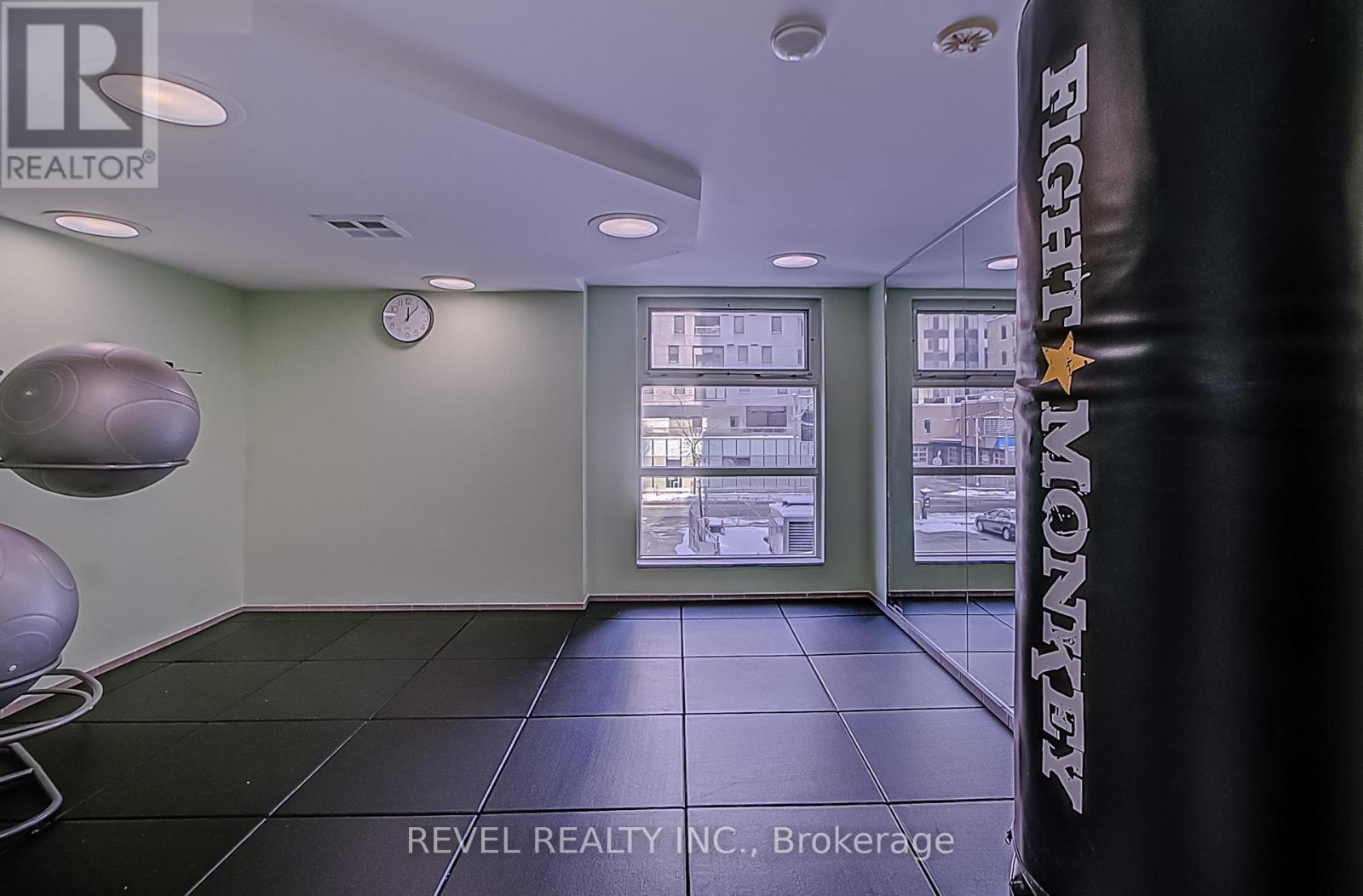 1004 - 50 Lombard Street, Toronto, Ontario  M5C 2X4 - Photo 28 - C12135466