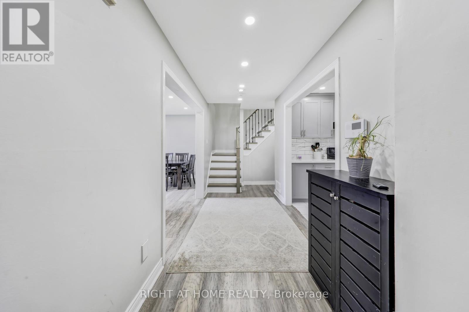 9900 Keele Street, Vaughan (Maple), Ontario  L6A 1Z8 - Photo 10 - N12135441