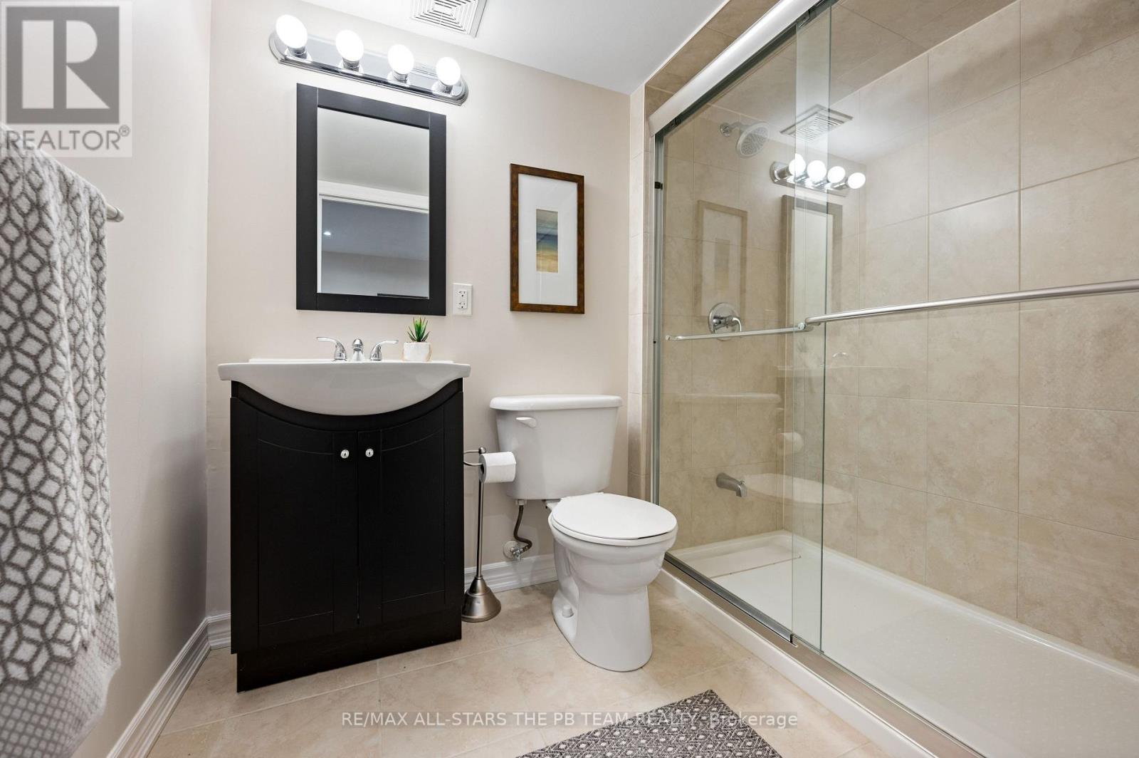 42 Spring Arbour Road, Vaughan, Ontario  L4J 0C3 - Photo 38 - N12135462