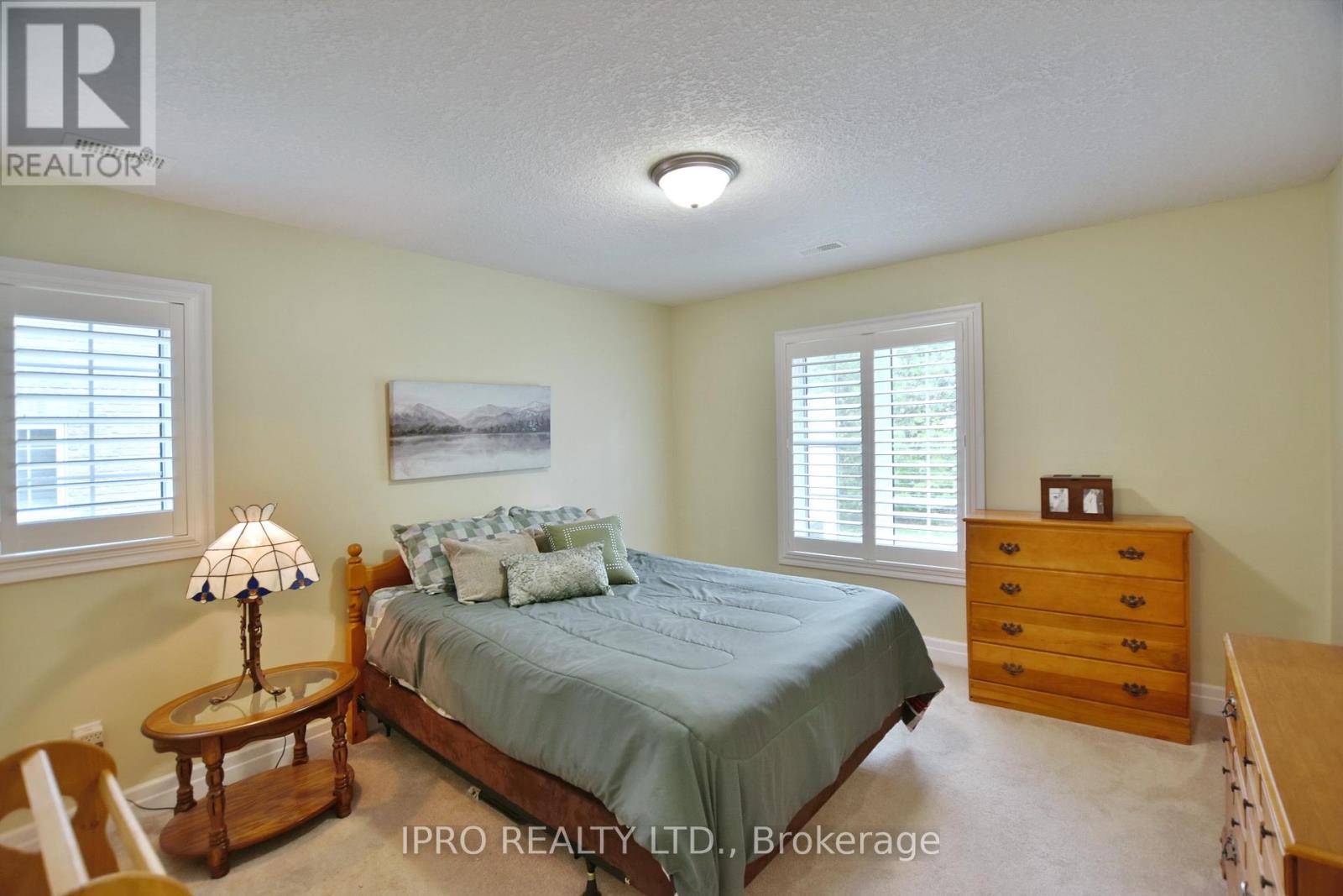 45 Clover Crescent, Wasaga Beach, Ontario  L9Z 0G4 - Photo 28 - S12135432