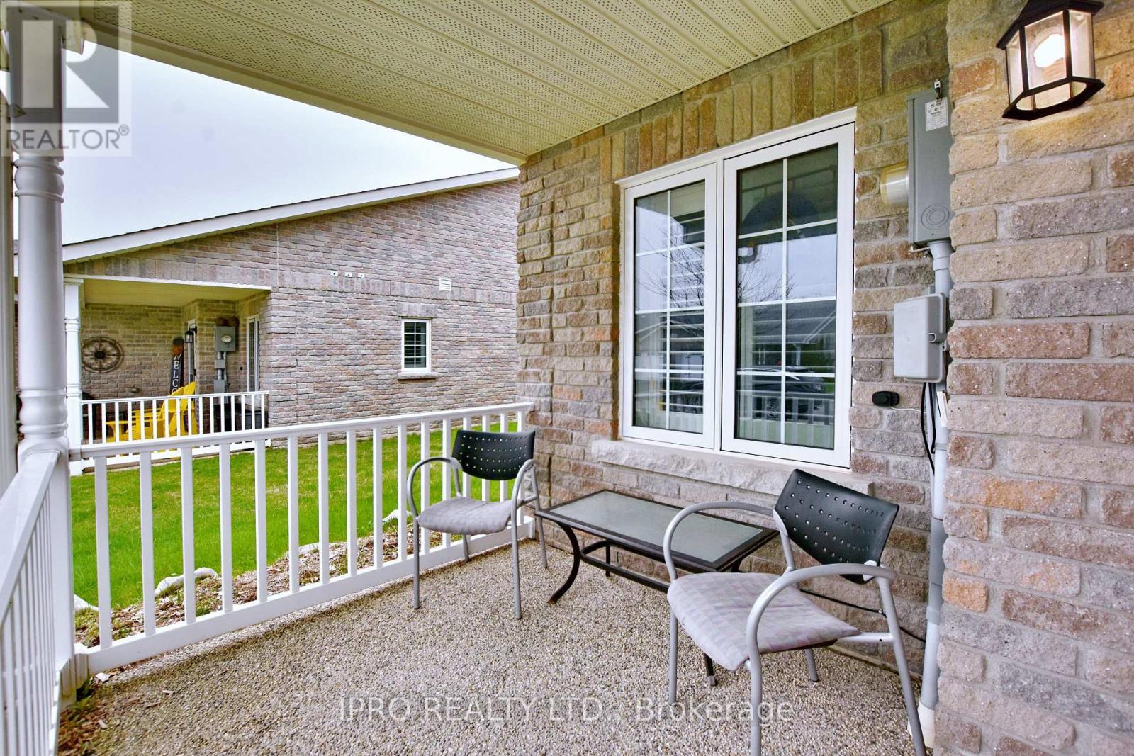 45 Clover Crescent, Wasaga Beach, Ontario  L9Z 0G4 - Photo 8 - S12135432