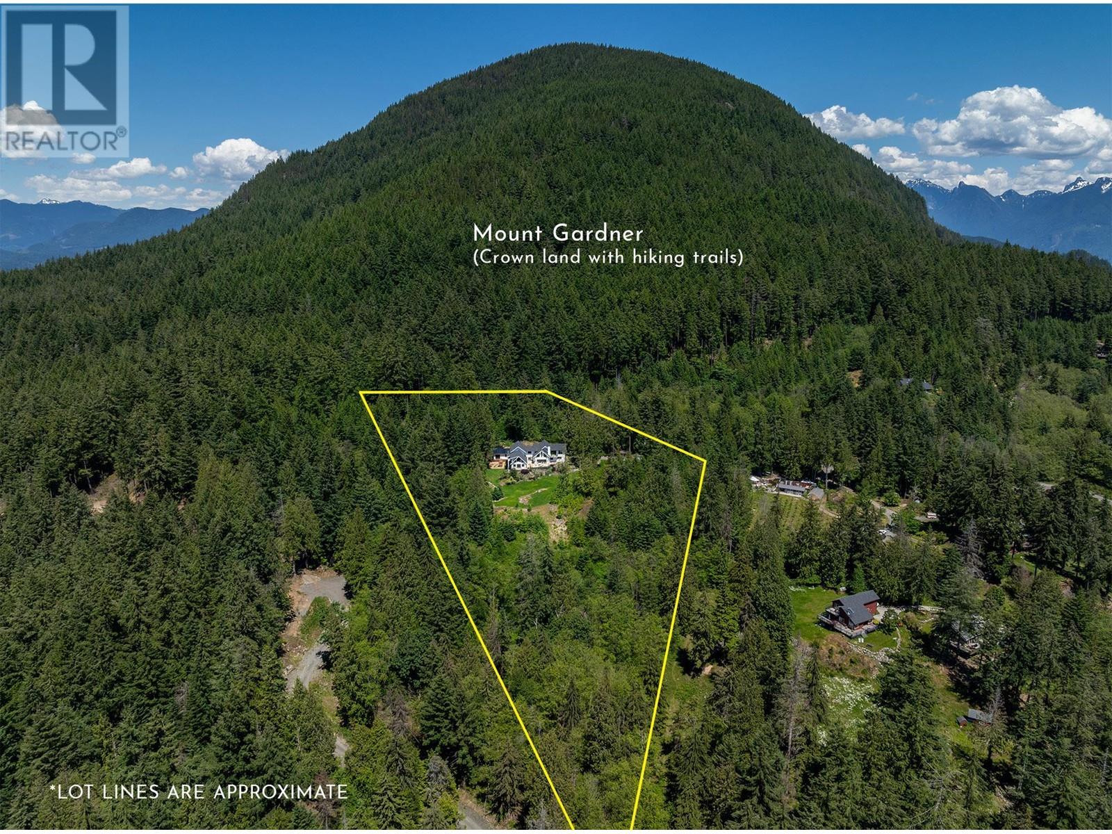 650 Laura Road, Bowen Island, British Columbia  V0N 1G2 - Photo 3 - R2928102