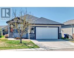 1521 Mcalpine Street, carstairs, Alberta