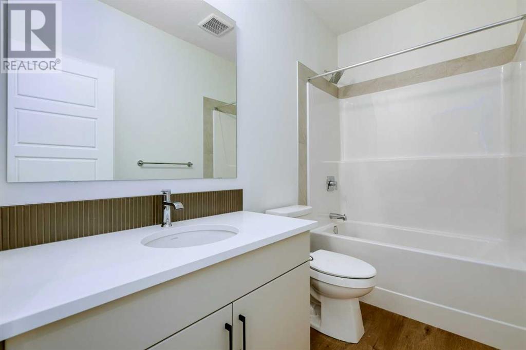 Property at 204 Sora Terrace SE image 4