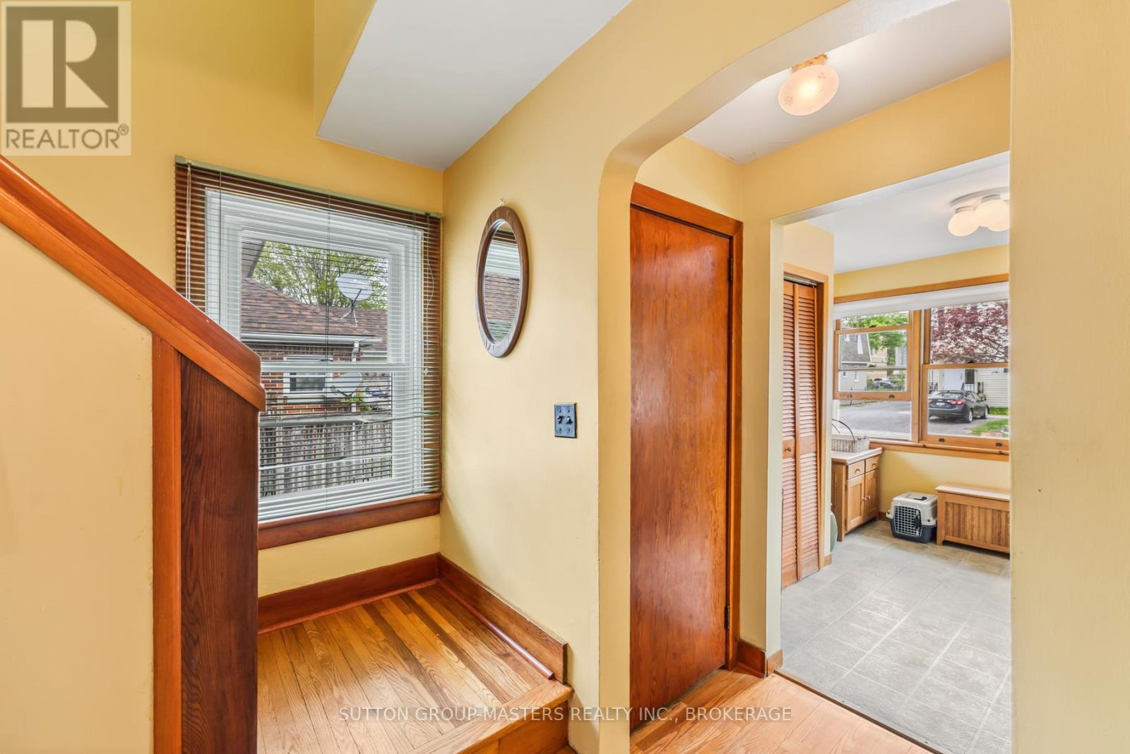 284 Helen Street, Kingston, Ontario  K7L 4P7 - Photo 17 - X12135548