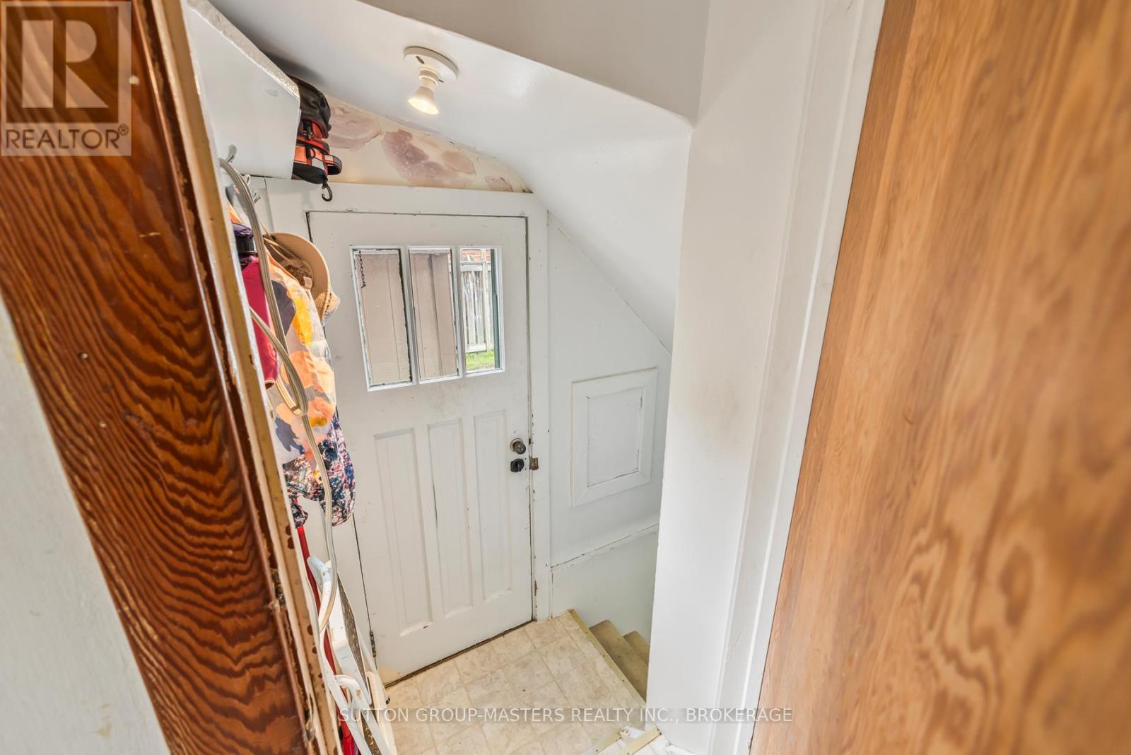 284 Helen Street, Kingston, Ontario  K7L 4P7 - Photo 24 - X12135548