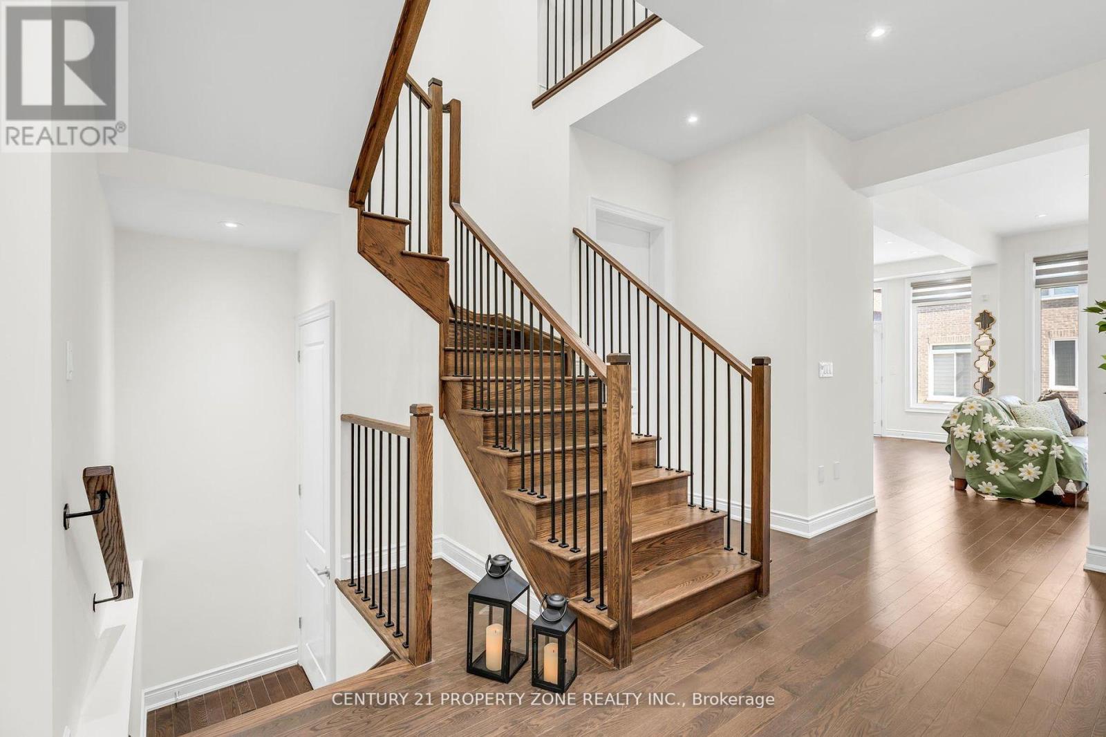 8925 Heritage Road, Brampton, Ontario  L6Y 0C9 - Photo 29 - W12135425