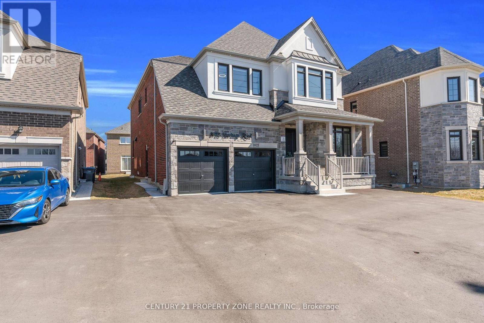 8925 Heritage Road, Brampton, Ontario  L6Y 0C9 - Photo 4 - W12135425