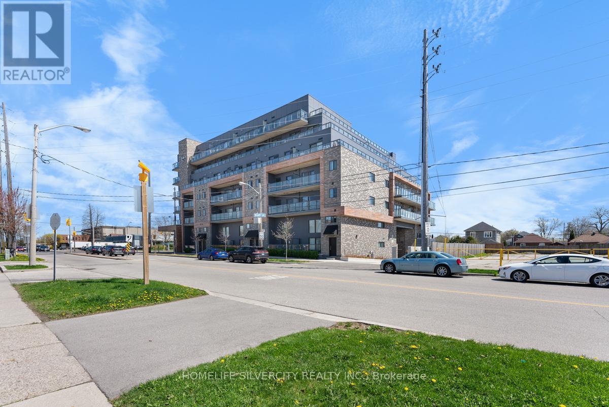Property at 307 - 408 BROWNS LINE image 3