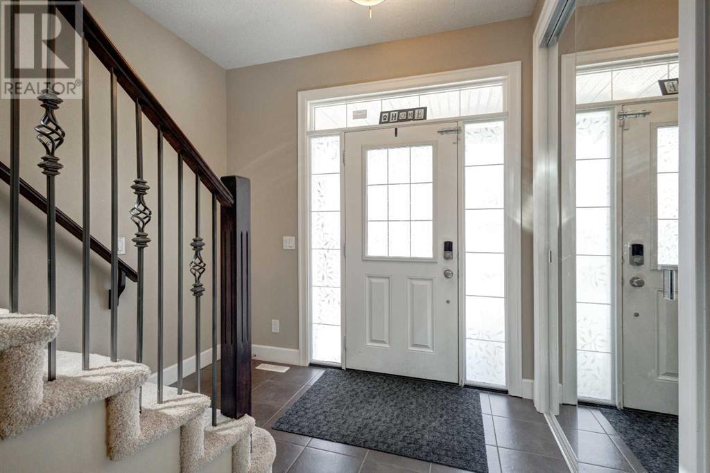 Property at 596 Windbrook Heights SW image 5