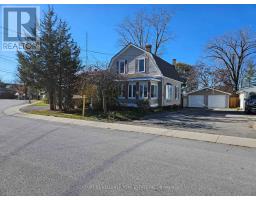 19 BROAD STREET, Prince Edward County, Ontario