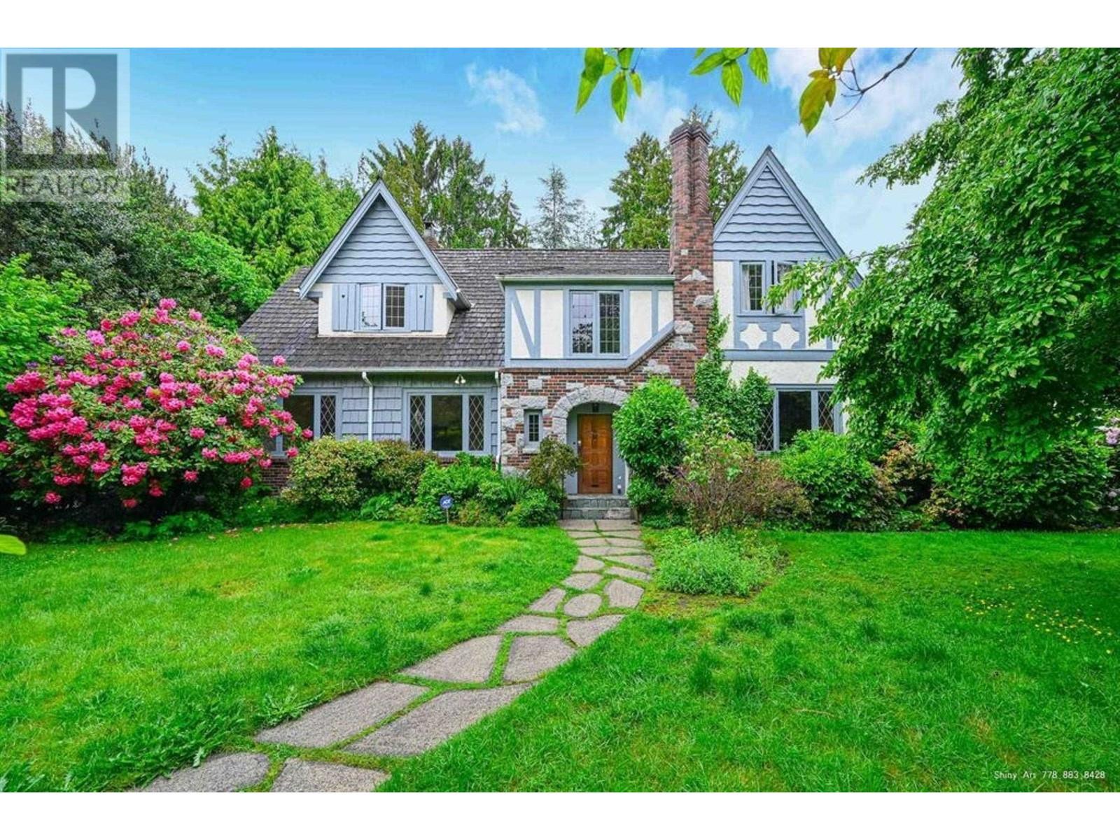 1383 W 32 Avenue, Vancouver, British Columbia  V6H 2J4 - Photo 1 - R2997368