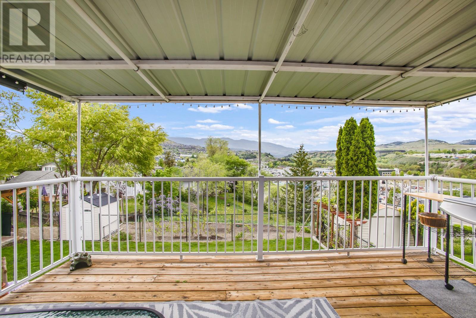 2110 21 Avenue, Vernon, British Columbia  V1T 8H6 - Photo 7 - 10345065