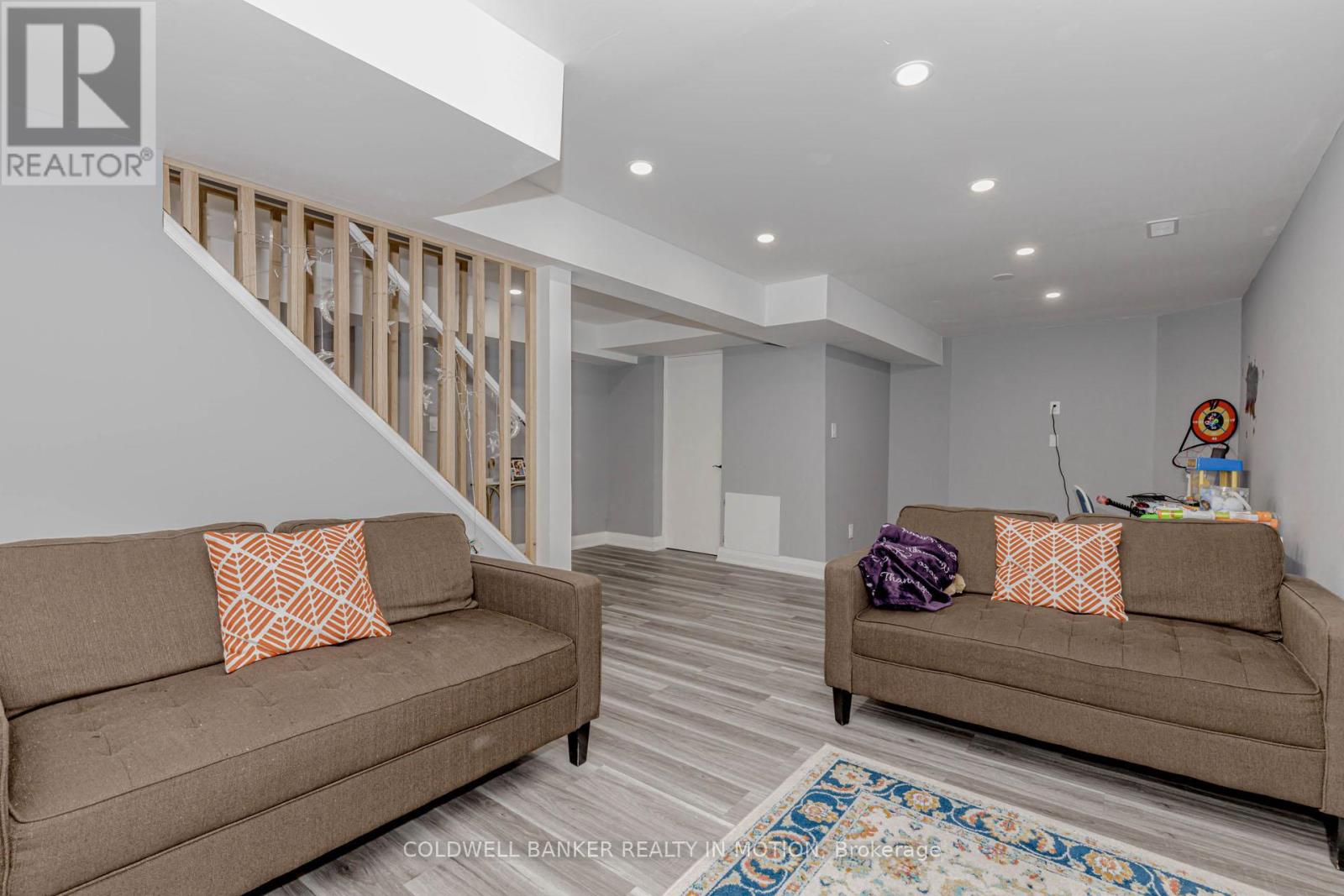 42 River Glen Blvd Boulevard S, Oakville, Ontario  L6H 5Z6 - Photo 41 - W12134893