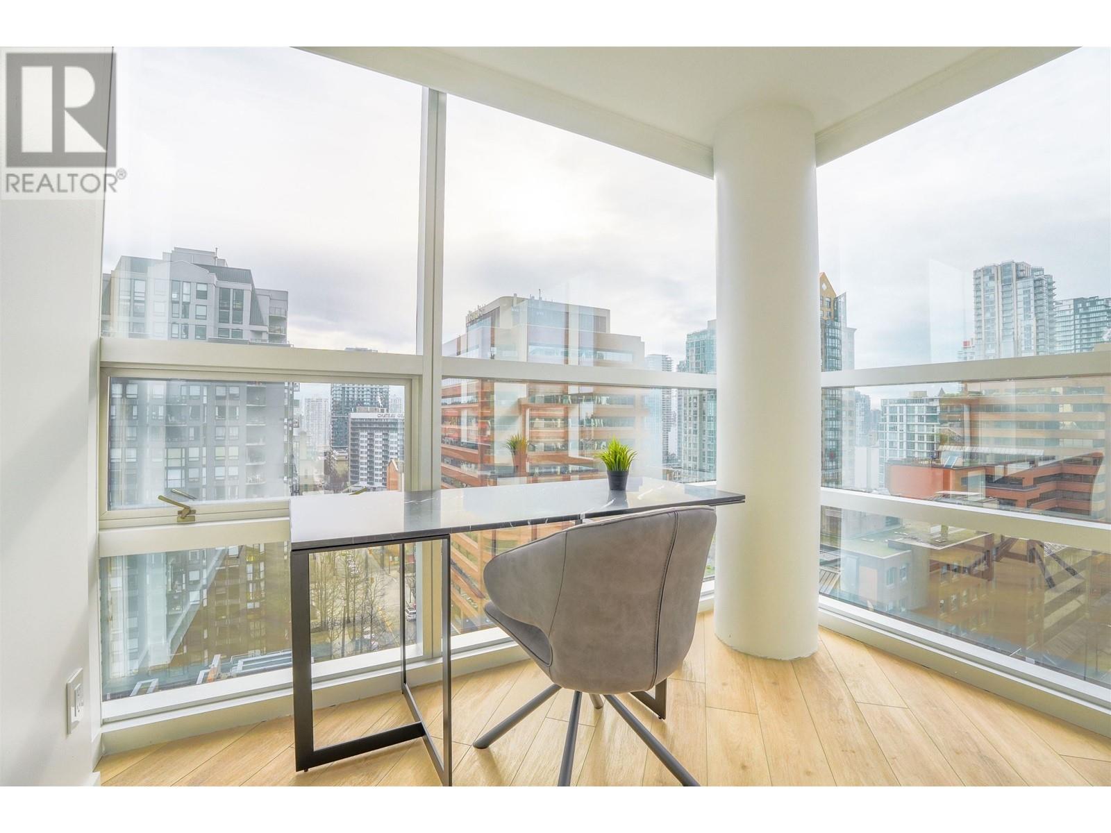 1050 Burrard Street, Vancouver, British Columbia  V6Z 2N2 - Photo 2 - R3000562