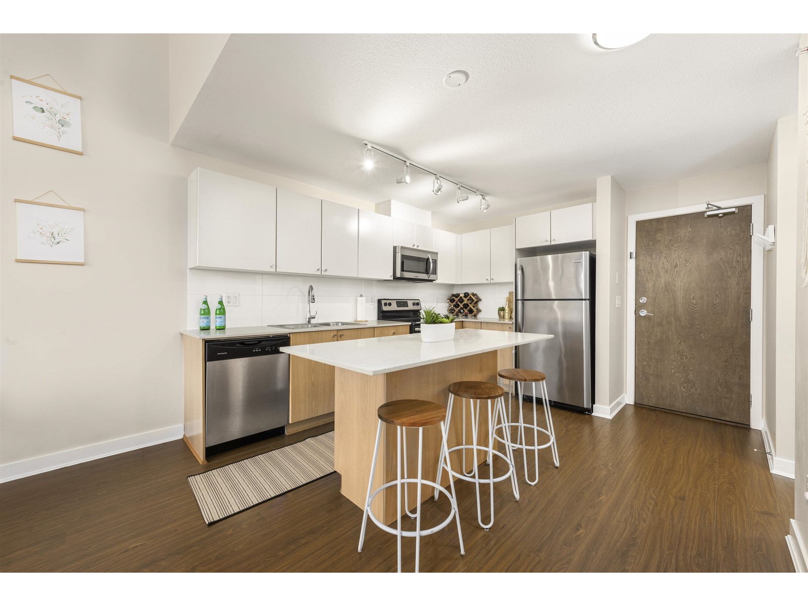 408 13740 75A AVENUE, surrey, British Columbia