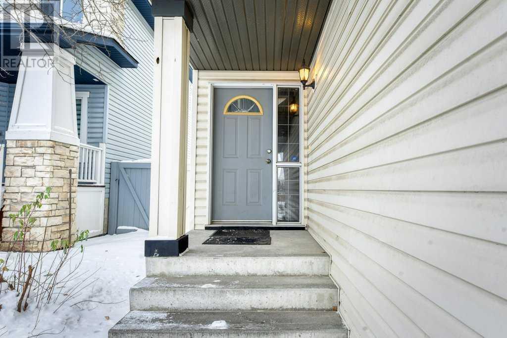 Property at 82 TUSCANY RAVINE Road NW image 5