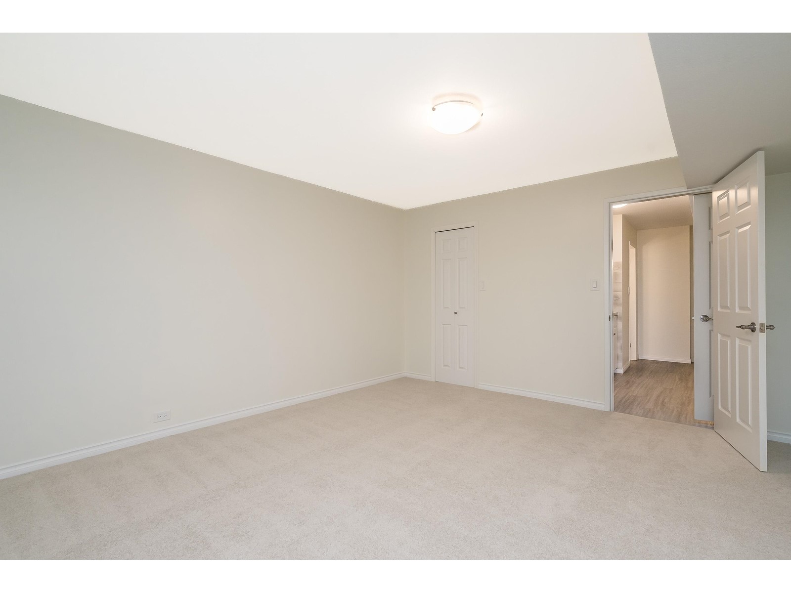 4 2989 Trafalgar Street, Abbotsford, British Columbia  V2S 7X9 - Photo 21 - R2999489