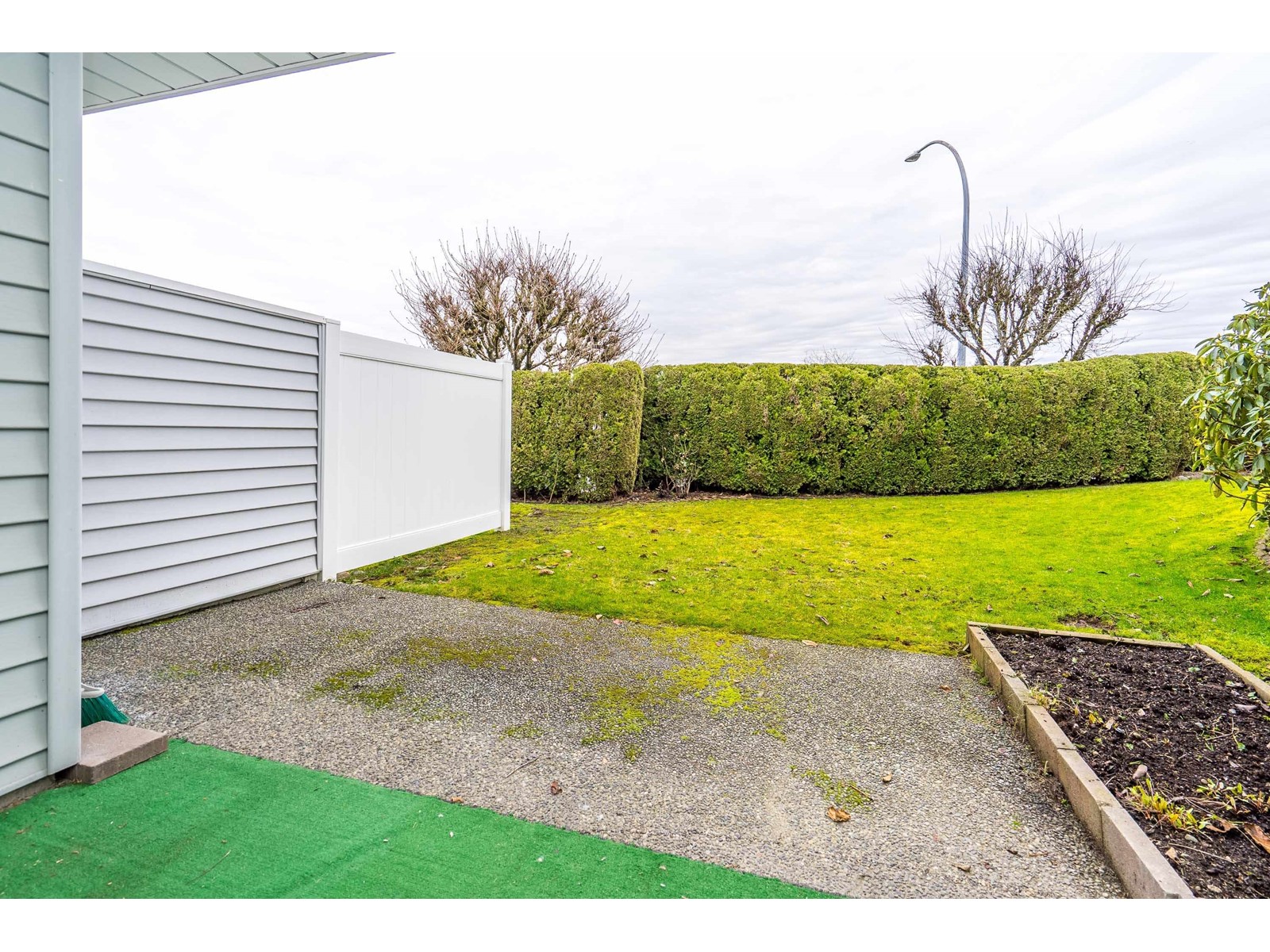 4 2989 Trafalgar Street, Abbotsford, British Columbia  V2S 7X9 - Photo 36 - R2999489
