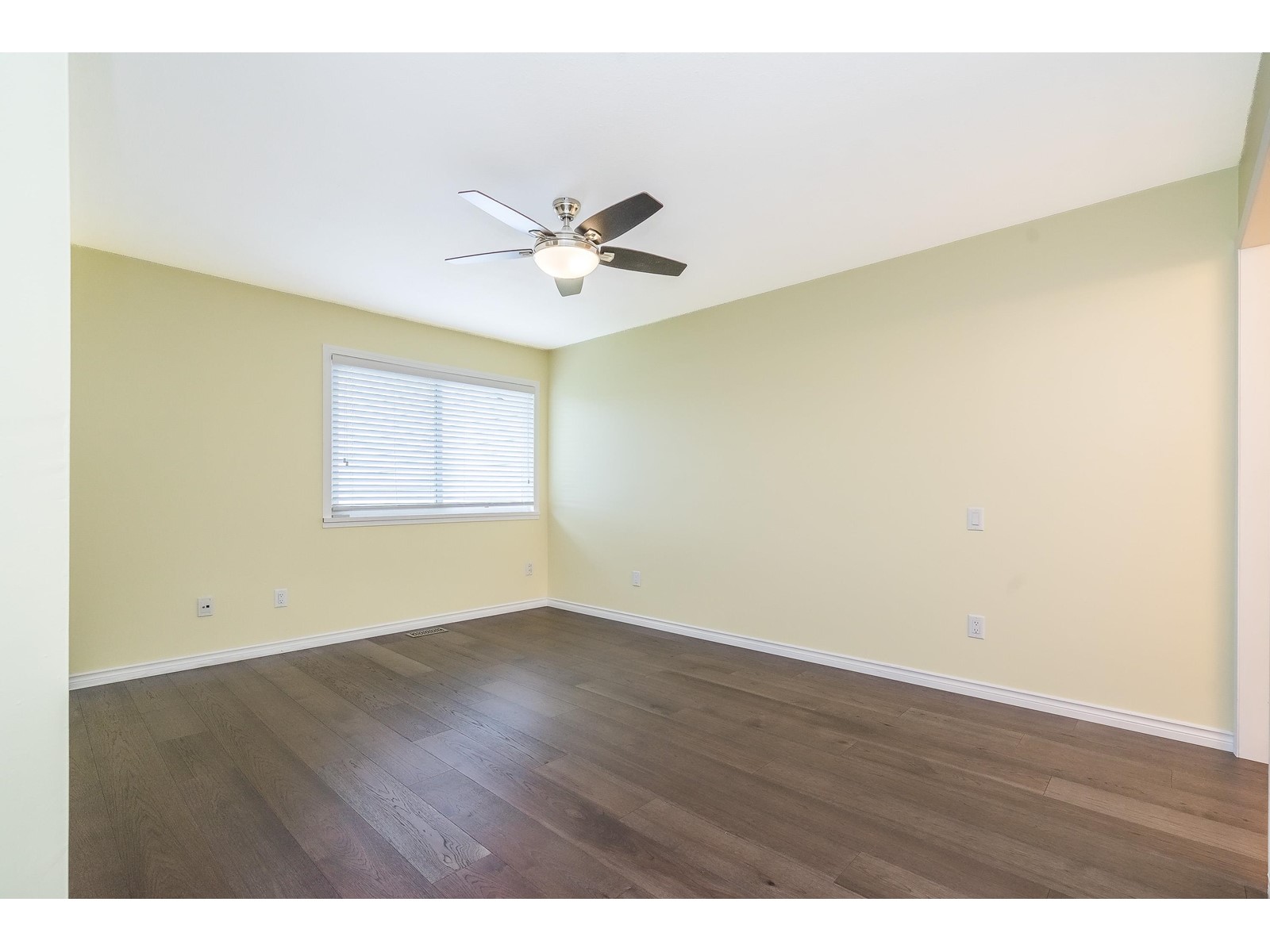4 2989 Trafalgar Street, Abbotsford, British Columbia  V2S 7X9 - Photo 18 - R2999489