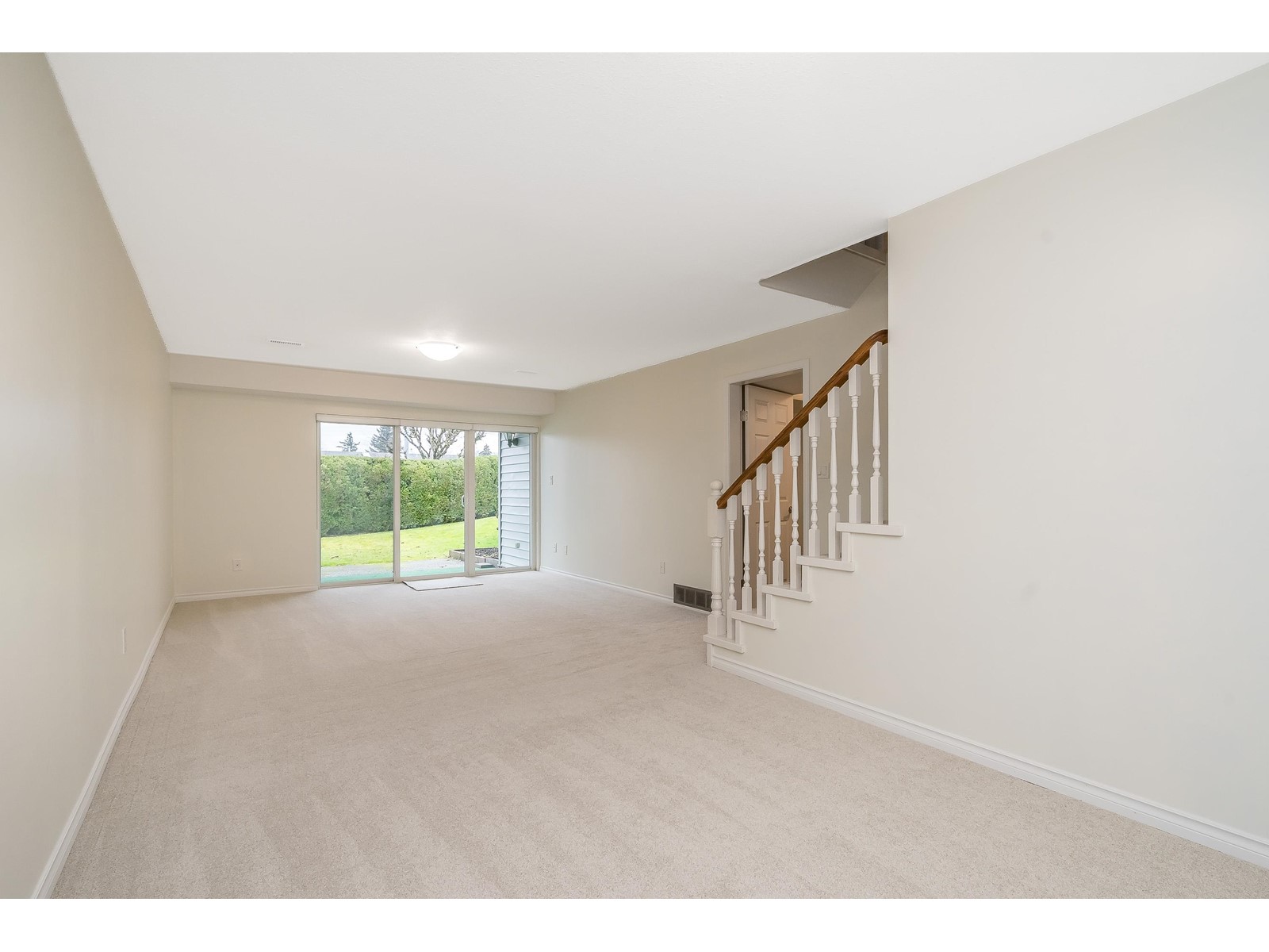 4 2989 Trafalgar Street, Abbotsford, British Columbia  V2S 7X9 - Photo 27 - R2999489