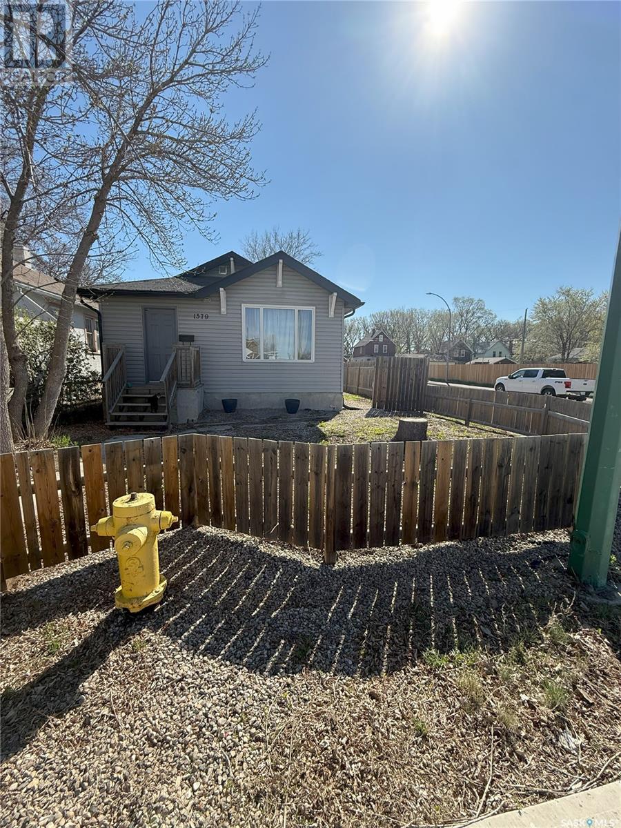 Property at 1579 MONTAGUE STREET image 1