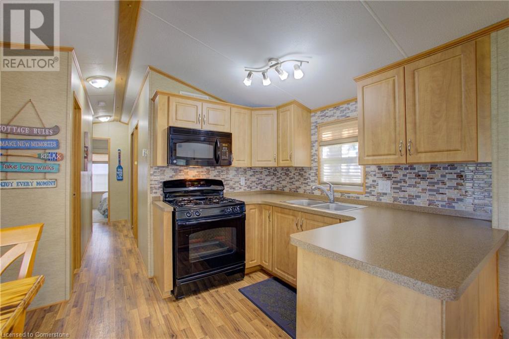 8 Maple, Mount Forest, Ontario  N0G 2L0 - Photo 19 - 40724473