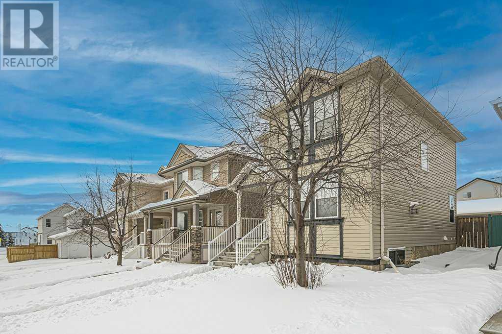 Property at 305 Everglen Rise SW image 2